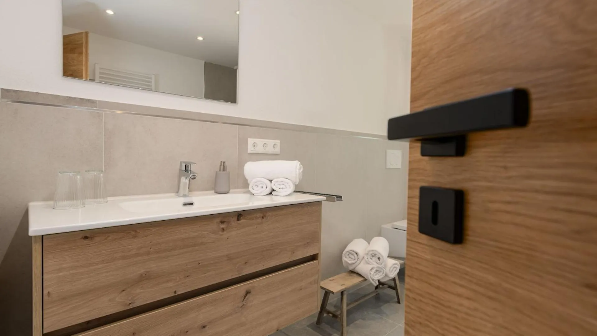Sonnenhof Apartment Mittenwald 0*,  Germany