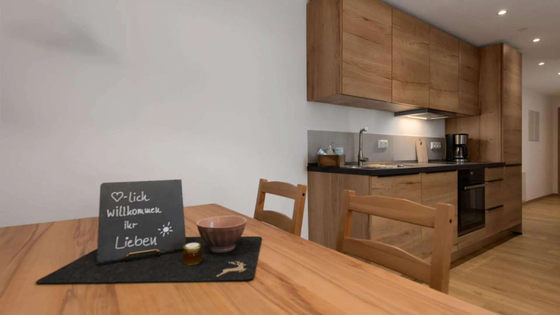 Sonnenhof Apartment Mittenwald 0*,  Germany