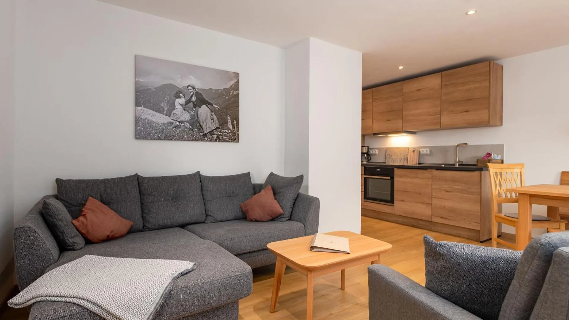Sonnenhof Apartment Mittenwald 0*,
